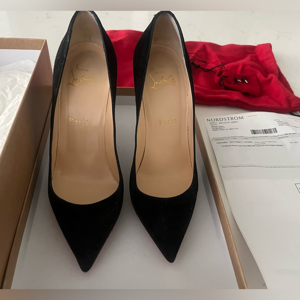 CHRISTIAN LOUBOUTIN
Pigalle Follies 100 black suede pump